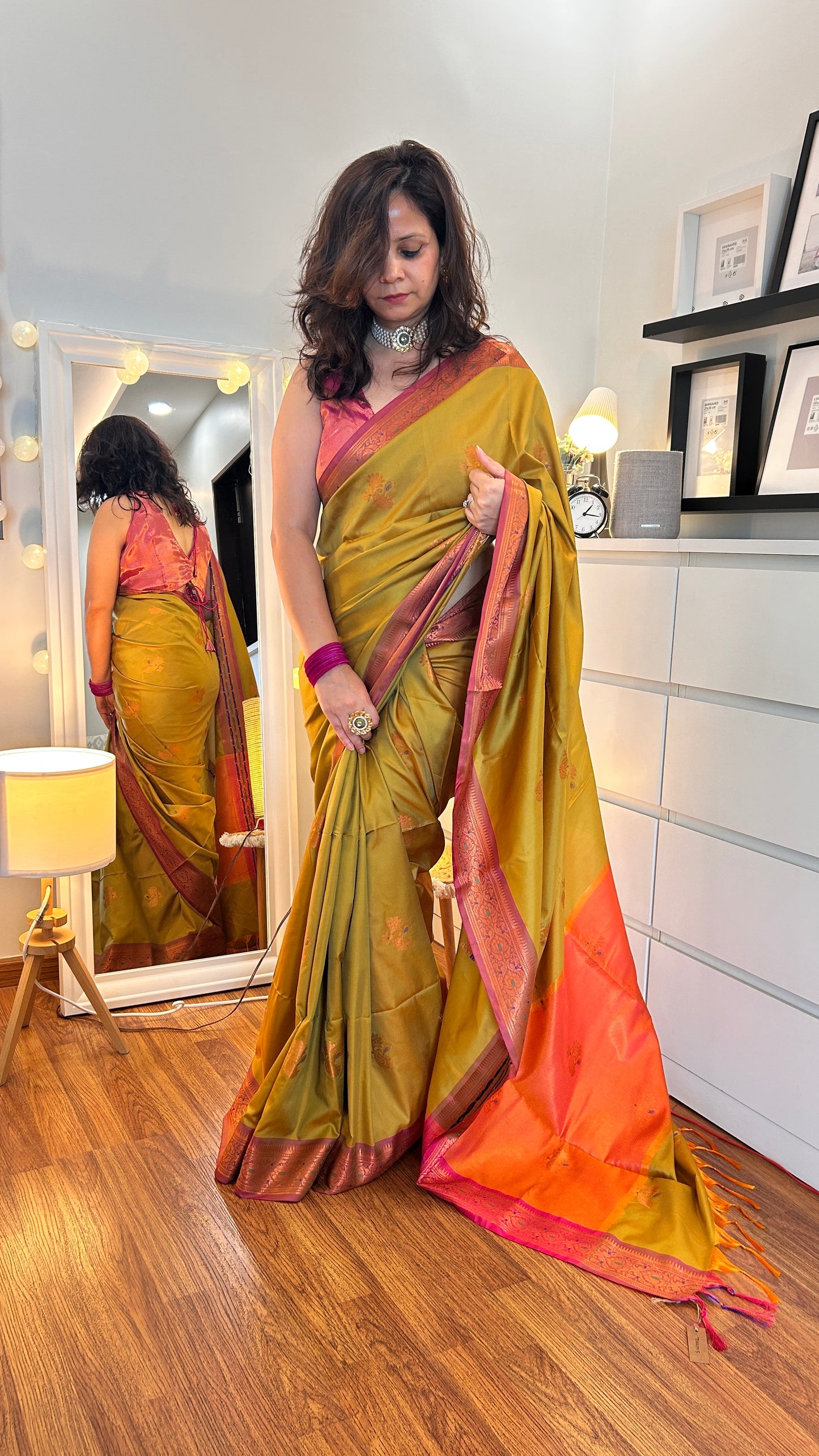 Regal Threads |Mint Blossom