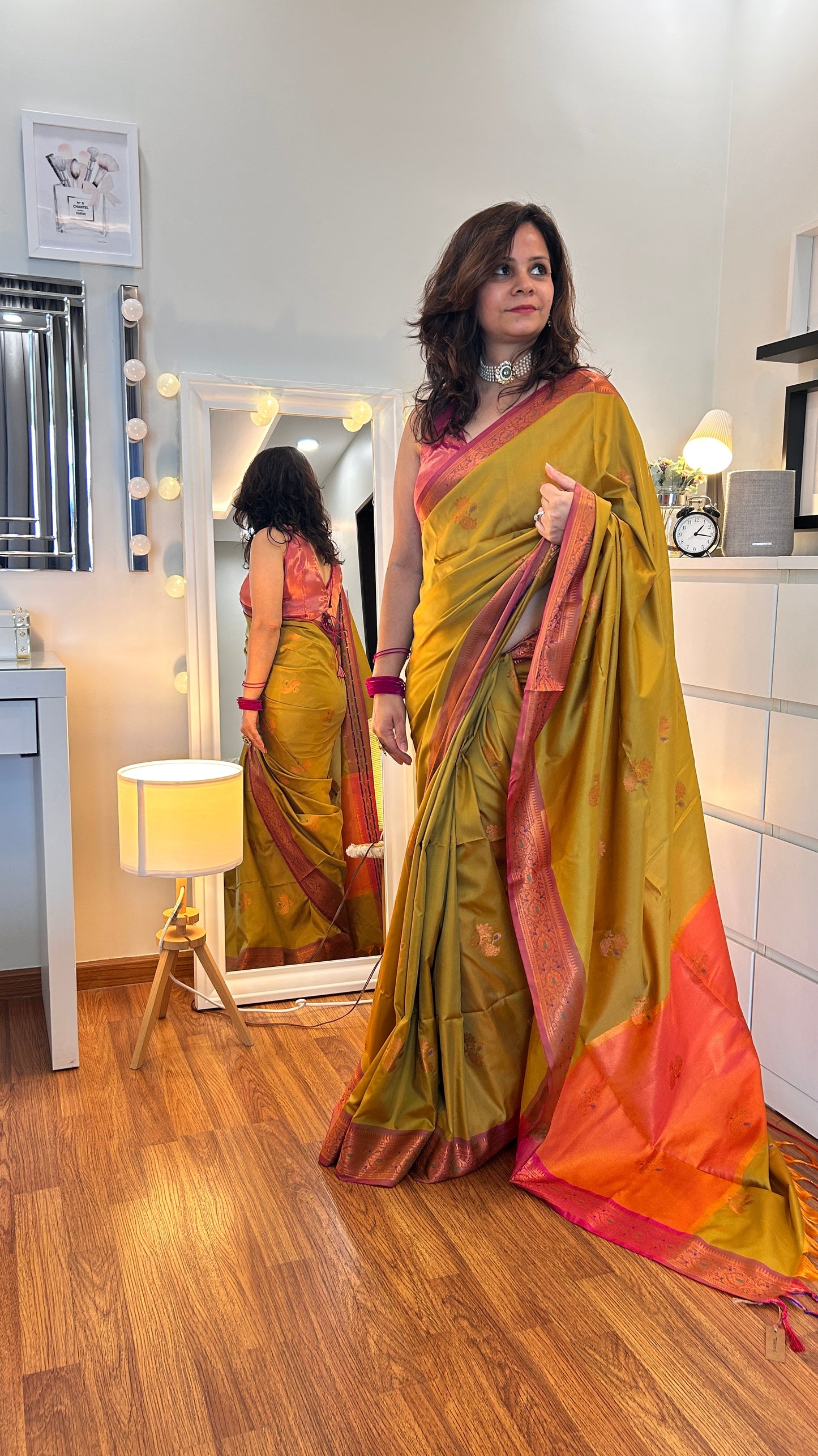 Regal Threads |Mint Blossom