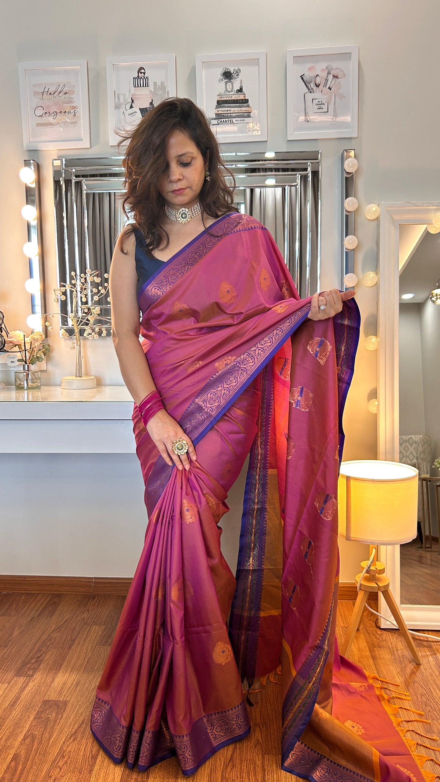 Regal Threads |Mauve Mirage