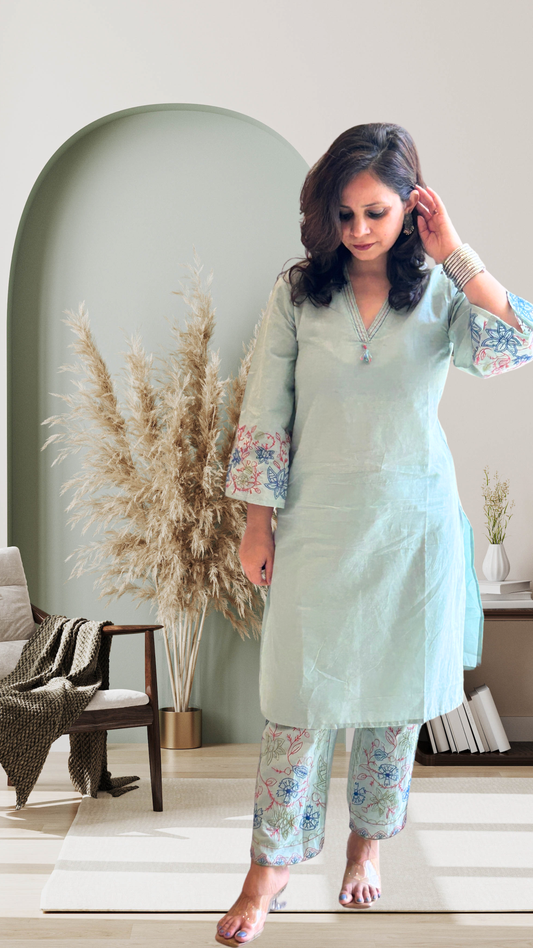 Frosted Bloom- Kurta Kord
