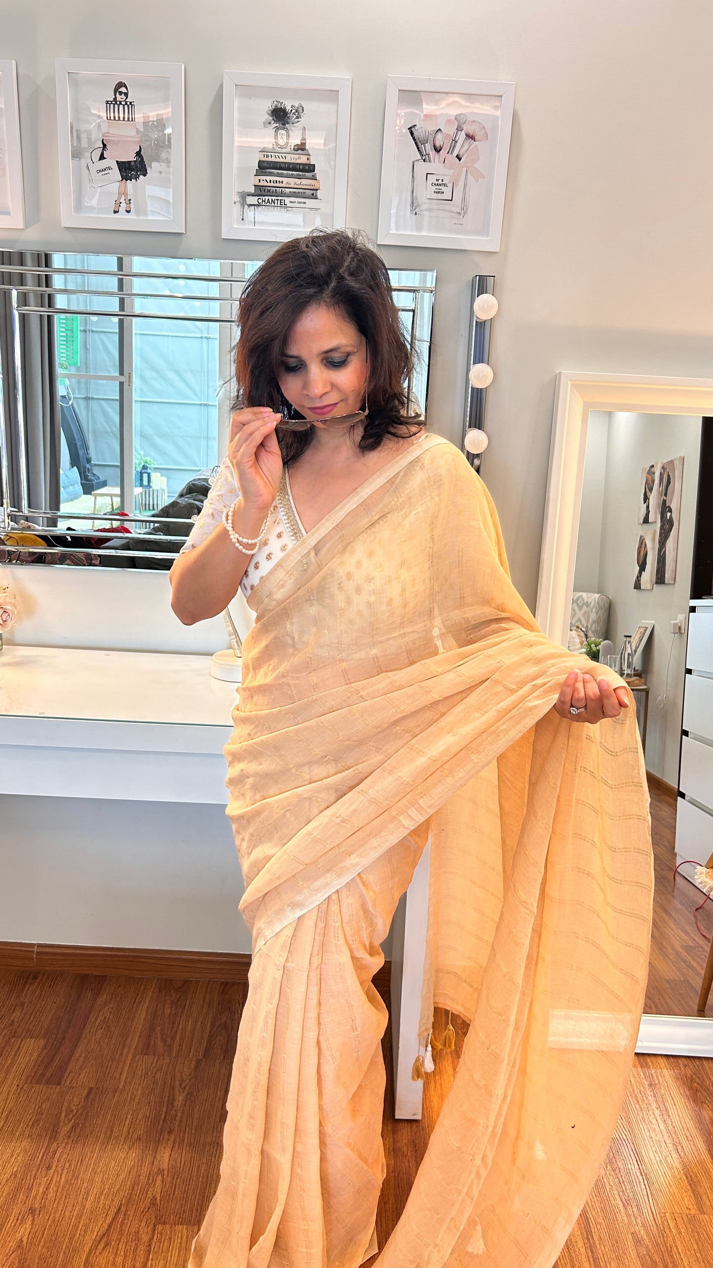 Striped Elegance | Glided Beige